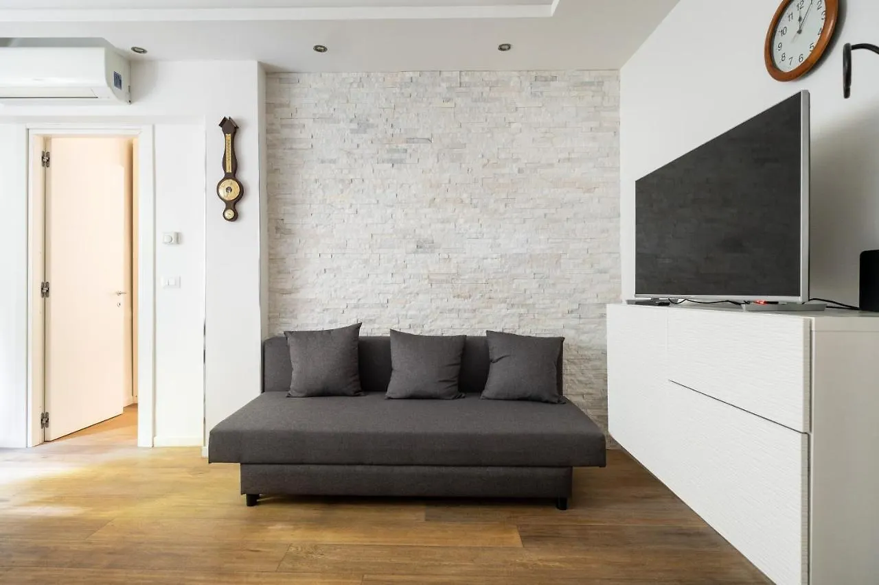 XVI Charm Apartment By Wonderful Italy 볼로냐