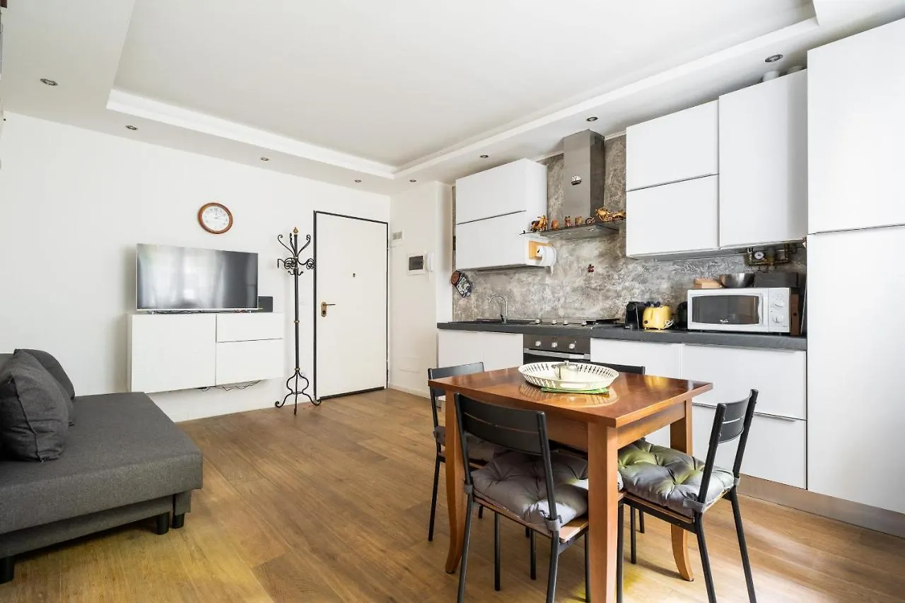 XVI Charm Apartment By Wonderful Italy 볼로냐