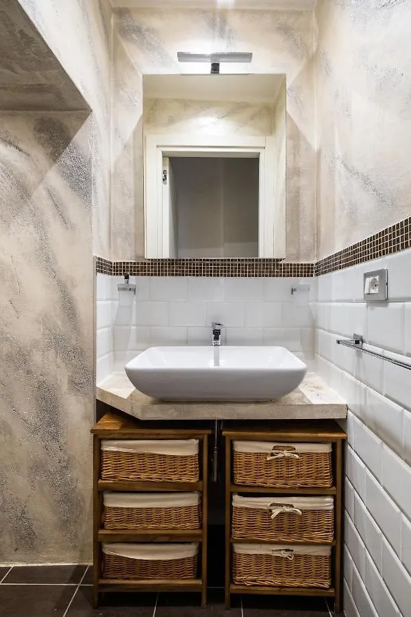 XVI Charm Apartment By Wonderful Italy 볼로냐